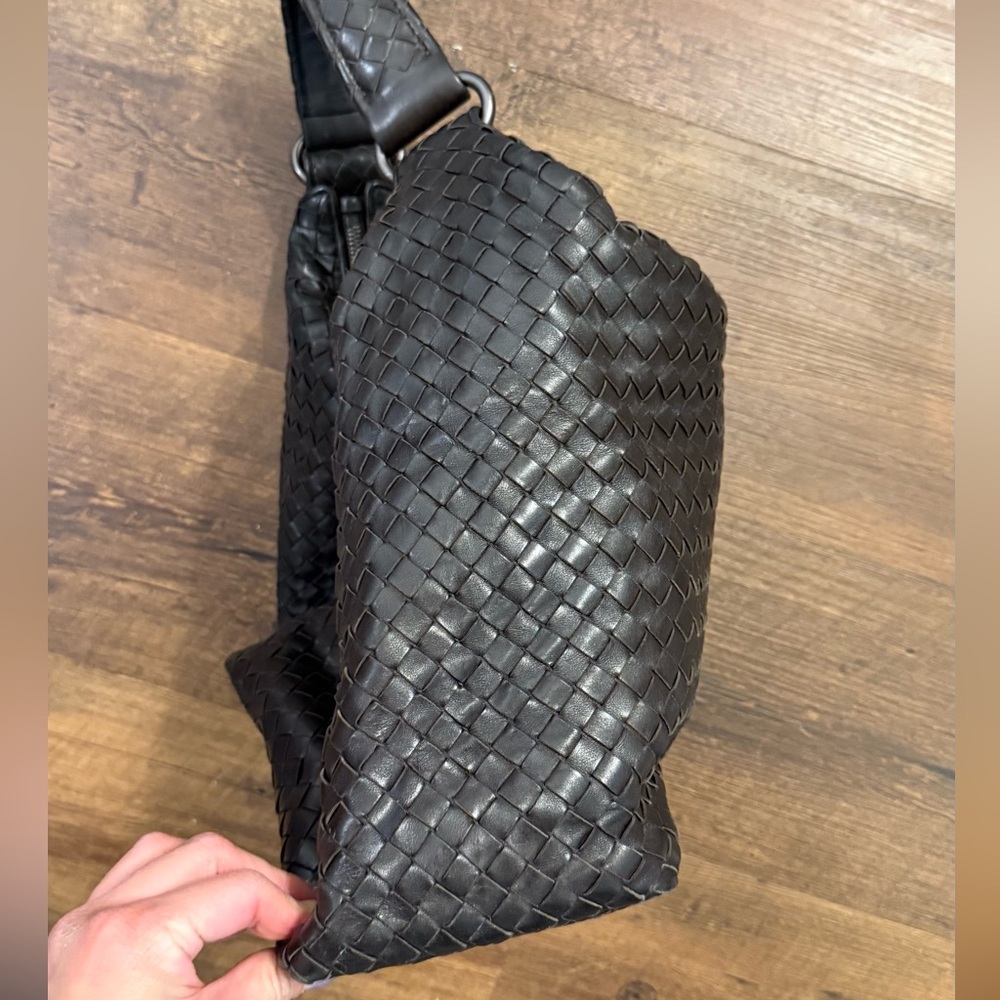 EUC Bottega Veneta Intrecciato Sloane Style Hobo Bag in Brown - Picture 5 of 13